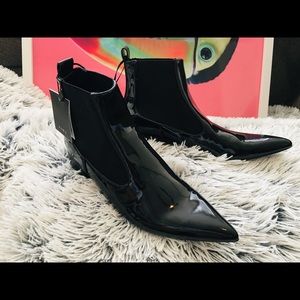 Zara Pointy Toe Low Heel  Black Ankle Boots NWT